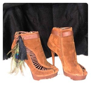 Rust brown ankle bootie